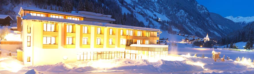 Architektur des Spa Hotel Zedern Klang im Defereggental